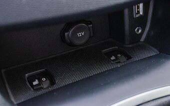 Peugeot 308 SW 2.0 BlueHDi A/T - 11