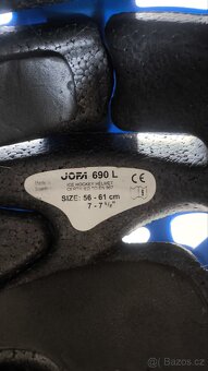 Hokejová vystroj - 11