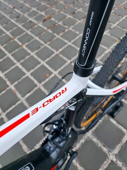 Elektrický gravel Giant Road E+ - 11