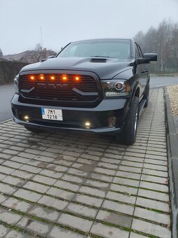 Prodám Dodge ram 5.7 LPG ČR - 11
