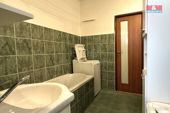 Pronájem bytu 2+1 s balkóny, 53 m², Ostrava, ul. Francouzská - 11