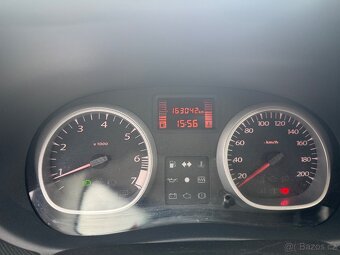 Dacia Duster 1.6 - 11
