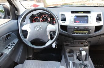 Toyota Hilux 3.0 D4D Double Cab Life Aut. 126kw - 11