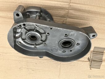 babeta 210 skříň motoru - 11