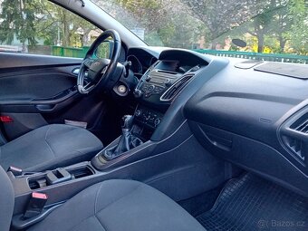FORD FOCUS 1.6 DURATEC 2017 ČR - 11
