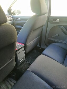 Ford Focus 1.6 TDCi - 11