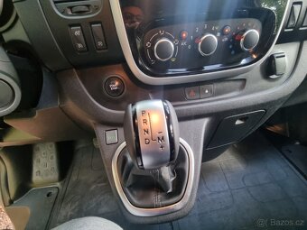Renault Trafic 2.0 DCI automat 112xxxkm r.2020 170PS 9 míst - 11