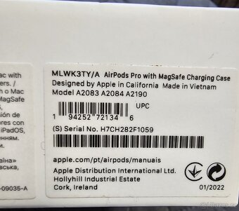 Originál Apple AirPods MLWK3TY/A - 11