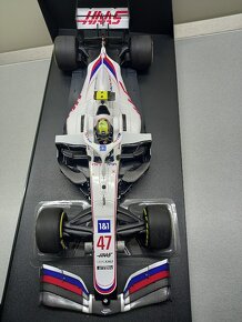 F1 URALKALI HAAS VF-21 GP BAHRAIN 2021 MICK SCHUMACHER 1:18 - 11
