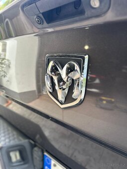 Dodge ram 1500 - 11
