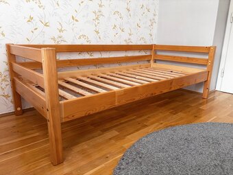 Patrová postel z masivu zn. Domestav - 11