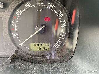 Škoda Octavia I kombi Tour 1.9 TDI, 74 kW, r.v. 2009, klima - 11