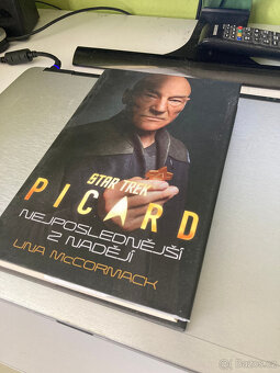 knihy STAR TREK - 11