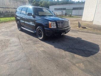 Cadillac Escalade 4x4,r.v.2002 najeto 300tis, STK do 6/2025 - 11