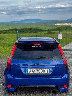 Ford Fiesta ST150 - 11