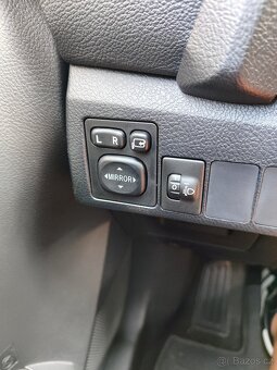 Toyota Auris 1,4 D-4D Touring Sports - 11