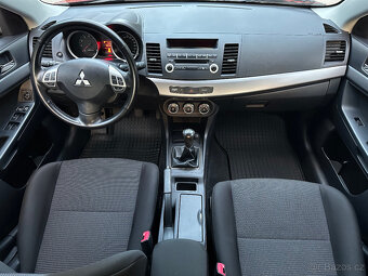 Mitsubishi Lancer 1.8  64900 km - 11