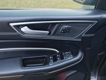 Ford Edge Vignale - 11