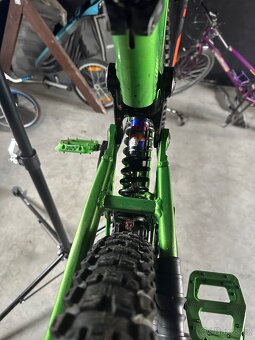 intense m9 fro 27.5 velikost M - 11