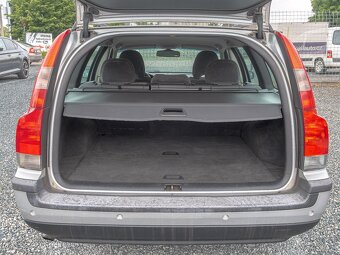 Volvo V70 2.4D 120KW mat - 4x4 - 11