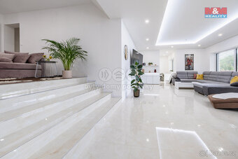 Prodej rodinného domu, 340 m², Kunice, ul. Do Žlábek - 11