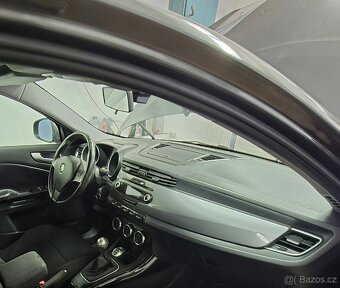 Alfa romeo Giulietta 1,6 JTDM,2010,klima,sada pneu - 11