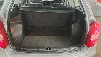 Škoda Fabia 2 combi 1.4i 16V face lift - 11