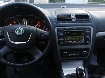 ŠKODA Octavia II Combi 2.0TDI 103kW 2011 tažné , Xenony - 11