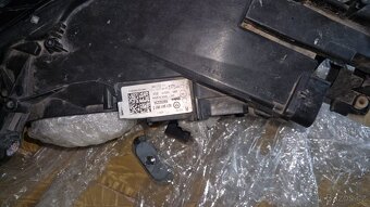 VW passat B8 sedan karoserie, motor DCX 1,6 + dveře přední - 11