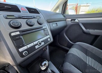 Volkswagen Touran 1,4 TSI 103kW TAŽNÉ, 7MÍST benzín manuál - 11