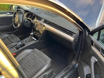 VW PASSAT COMBI 4MOTION 2016 - 11