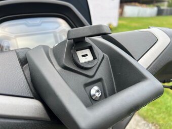 Yamaha Nmax 125 2025 - 11