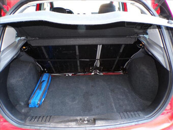 Ford Fiesta 1,3 i - 11