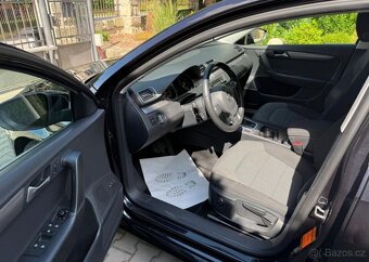 Volkswagen Passat 1,4 TSi automat pravid.servis benzín - 11