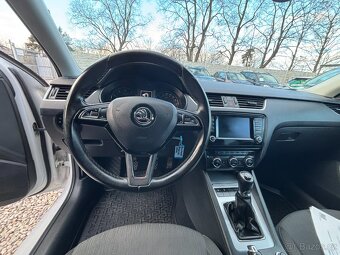 Škoda Octavia 1.4 tsi 110kw r.v.2015, Serviska - 11
