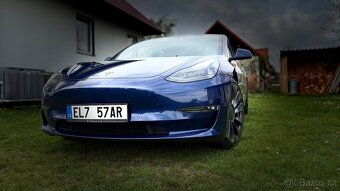 Tesla 3 Performance: 393 kW Refresh 2022. Skvělý stav. - 11