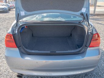 BMW Řada 3 320i 110KW man – 96.719KMbenzin BMW Řada 3 320i - 11