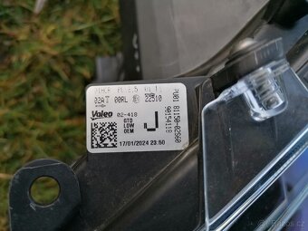 Přední levé LED světlo Toyota Corolla - 11