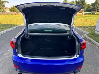 Lexus IS250, V6, RWD, rok 2009 - 11