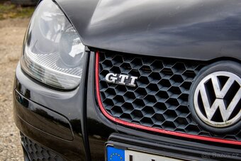 Volkswagen Golf 2.0 GTI ,147kW / AJ NA SPLÁTKY / PROTIÚČET / - 11