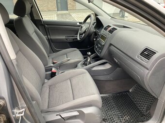 VW Golf 1.4i, r. 2005, naj. 118000 km, klimatizace, nová STK - 11