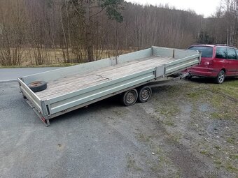 Nákladní vlek sklopný 2500 kg - 11