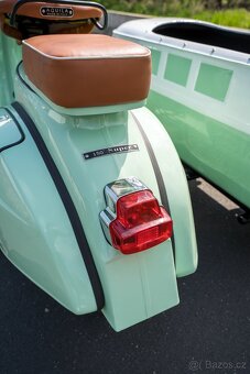 Veterán Piaggio Vespa Scooter VW sidecar (1977) - 11