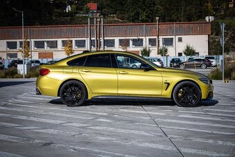 M440i xDrive M Performance, M výfuk, HUD, Harman Kardon - 11