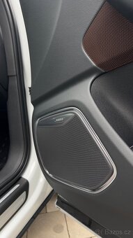 Audi Q3 2.0 Tfsi competition - 11