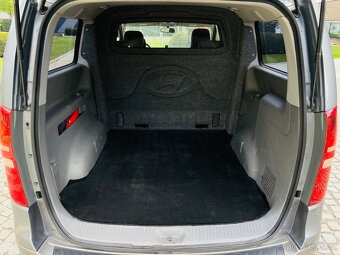 Hyundai H1 2.5 CRDi 125KW MANUÁL SERVISKA TAŽNÉ 2300KG - 11