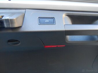 Prodám Volkswagen PASSAT Kombi 2.0 TDi 110kW DSG - 11