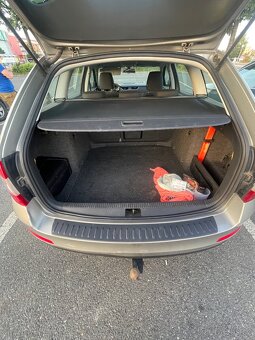 Škoda Octavia 3 1.6 tdi 77 kw DSG - 11