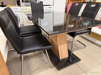 třikrát set dubový stůl se šesti židlemi - 11