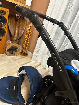 Kočárek Riko - 11